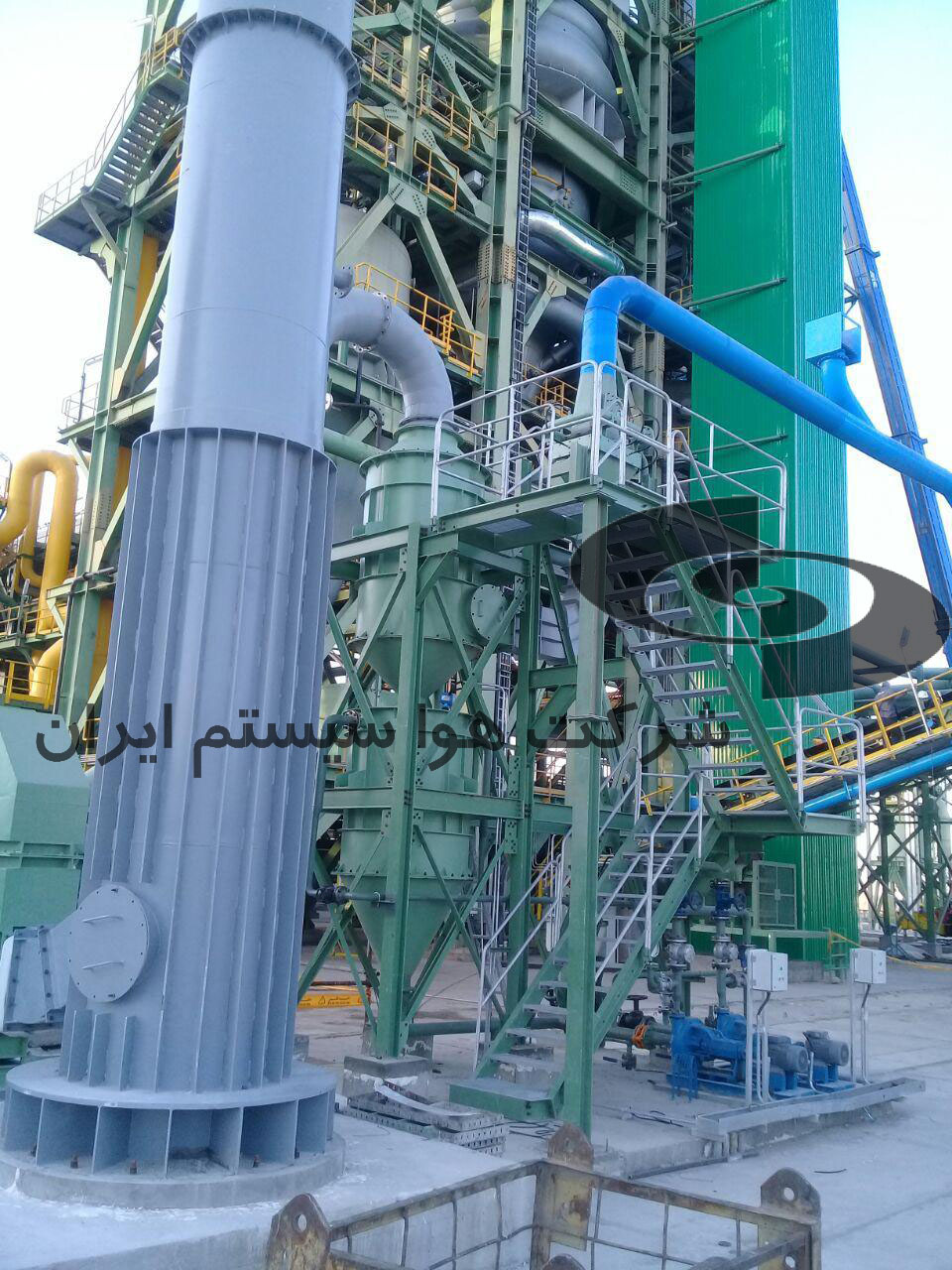 مونتاژ تجهیزات غبارگیر کوره مجتمع فولاد نی ریز شامل اسکرابر، فن سانتریفوژ
